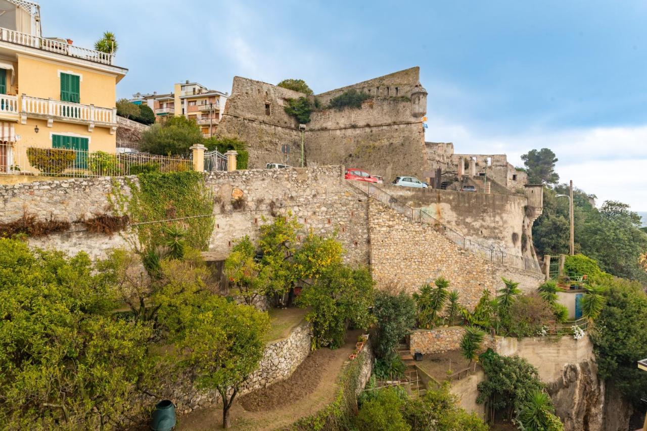 Apartmán Rivierarent Moma 100 Metri Dal Mare Finale Ligure Exteriér fotografie